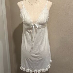 White lace babydoll slip dress with bow detail #lingerie